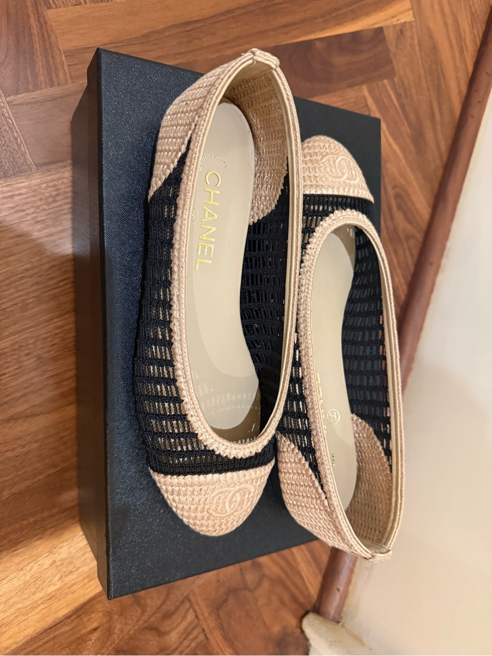 CHANEL NEW Raffia Cap Toe Ballerina Flat - Picture 3 of 7